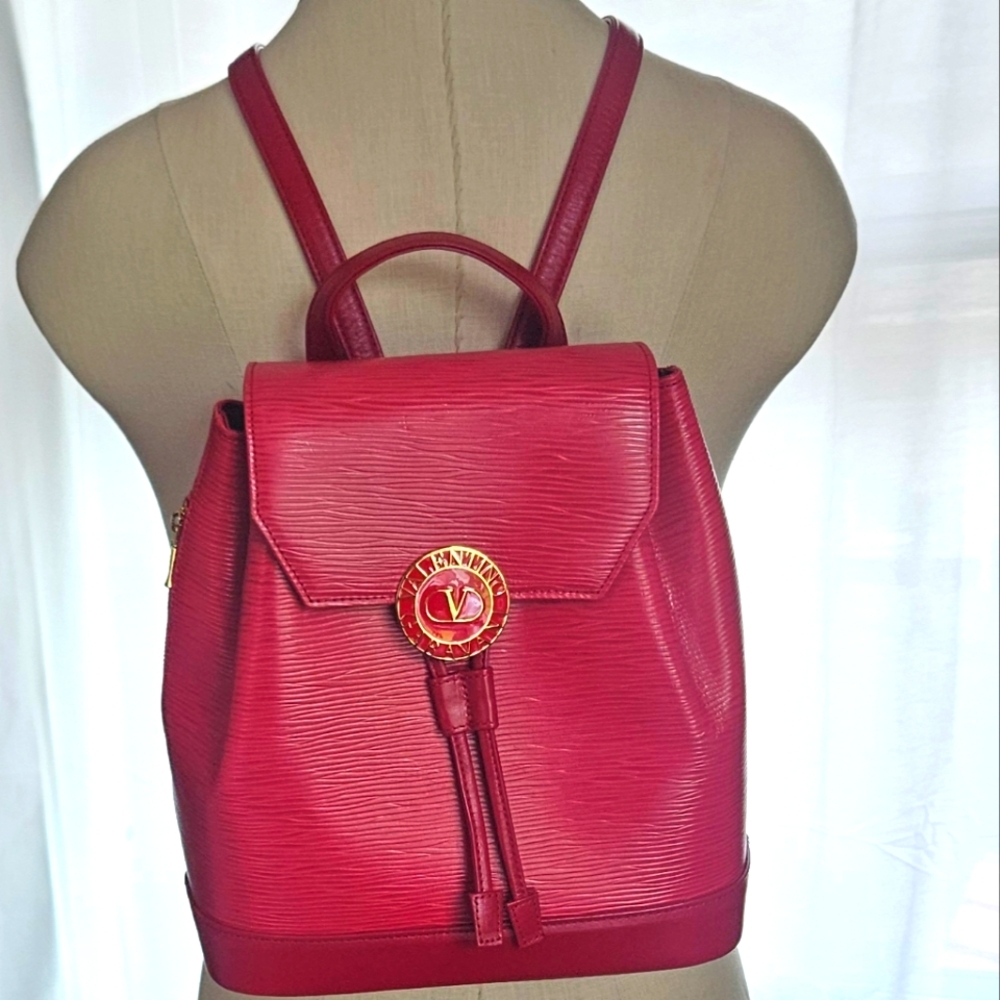 EUC Valentino Womans 80s Vintage Epi Bucket Bag Backpack in Iconic Red A+